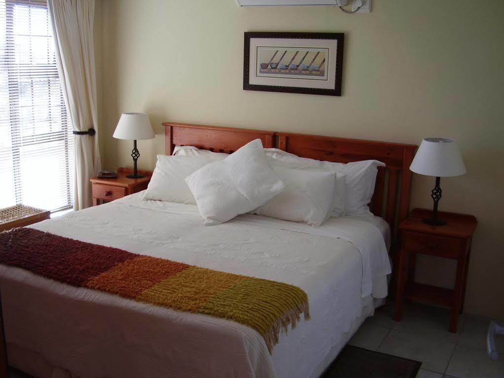 Mossel Bay Golf Lodge Екстериор снимка